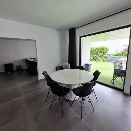 Apartment The White